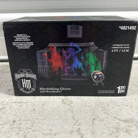 - Disney Haunted Mansion Hitchhiking Ghosts Projector NEW - Picture 4 of 4